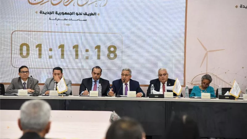 النائب محمد صلاح: عدد الأحزاب في مصر يتعدى ال ١٠٠ والمواطن المصري لا يعلم عن أكثرهم شيئًا