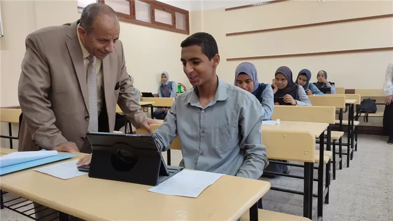 لا شكاوى من الديناميكا والأحياء وعلم النفس للثاني الثانوي بالأقصر