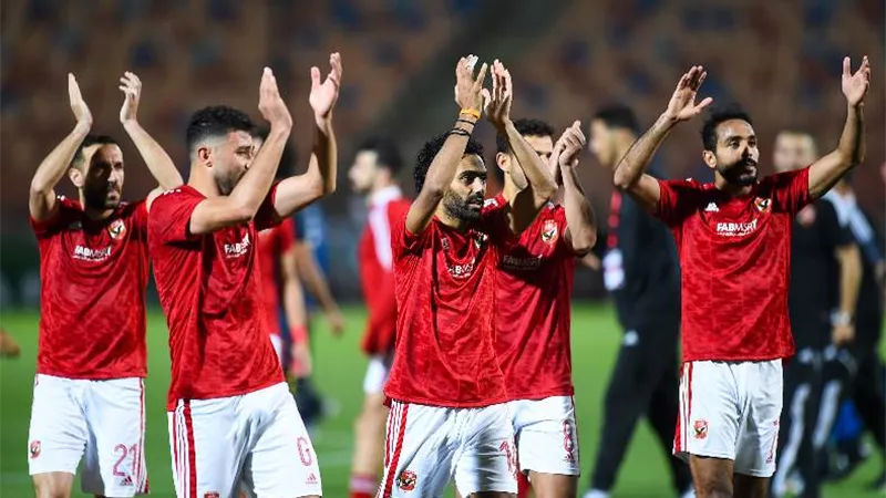 الكاف يتغنى بإنجاز الأهلي في دوري أبطال أفريقيا