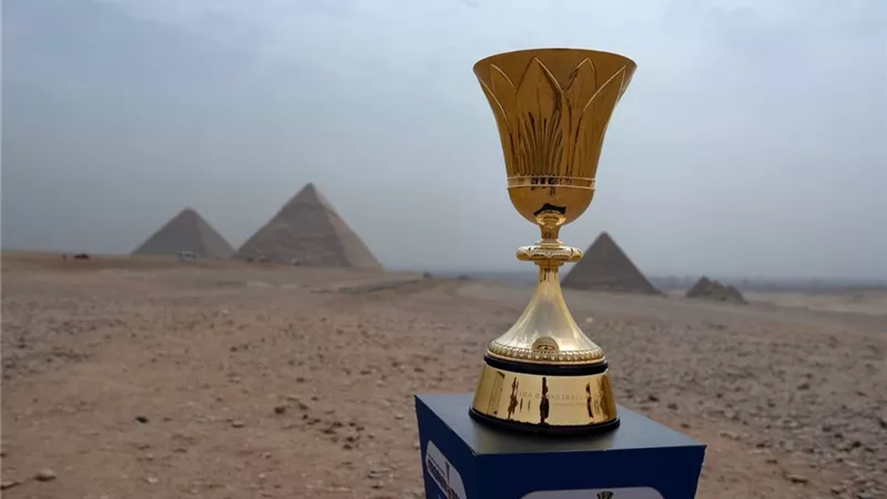وزير الرياضة ورئيس اتحاد السلة في ختام زيارة كأس العالم لمصر