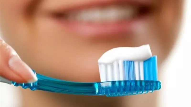 لهذا السبب..لا تضع فرشاة أسنانك في الحمام