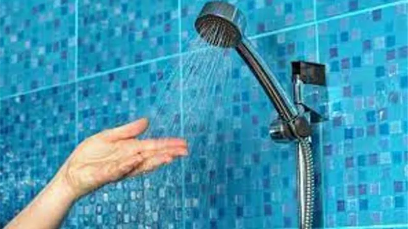 منها التخلص من الاكتئاب..تعرف على فوائد الاستحمام بالماء البارد
