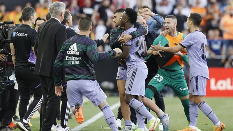 رسميا.. تحرك قضائي من ريال مدريد في أزمة العنصرية ضد فينيسيوس