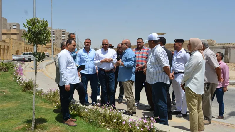 محافظ الجيزة يعاين أعمال التطوير بالقطاعات المحيطة بالمتحف الكبير