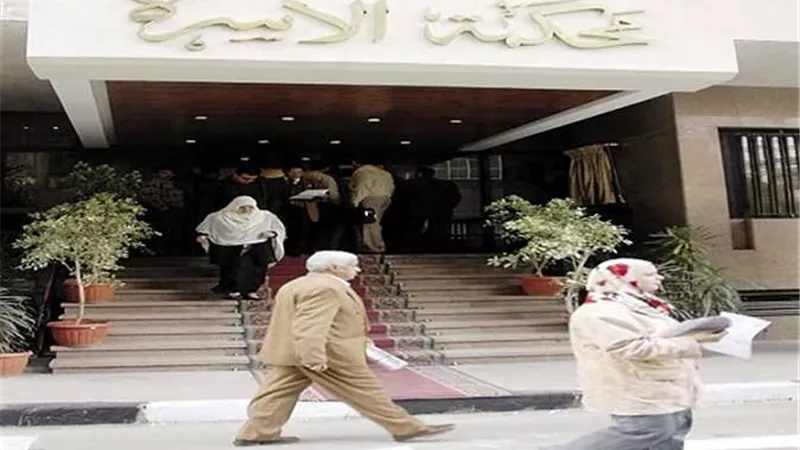 زوجة لـ المحكمة: تزوج بأخرى على منقولاتى وطردنى بعد عشرة 30 سنه