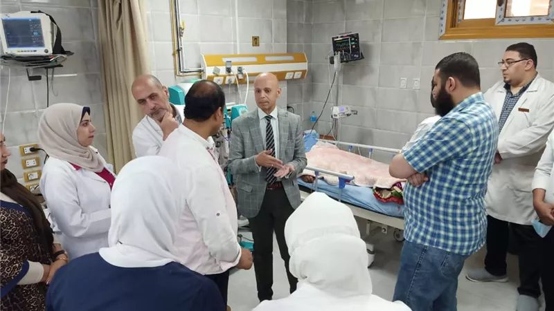 إجراء أول جلسة فصل بلازما دم لمريض بالزقازيق العام