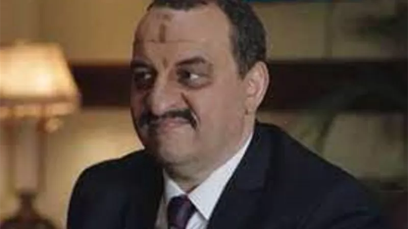 الموت يفجع هشام اسماعيل