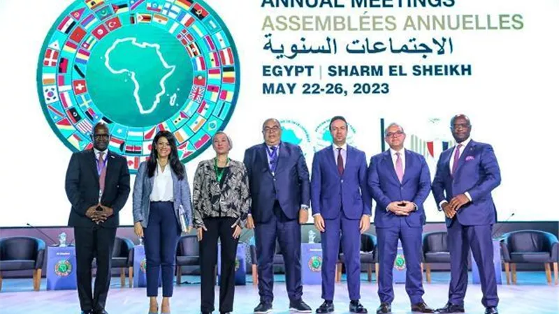 فريد:القطاع غيرالمصرفي يتيح منتجات تمويل لتحفيزالاستثمارات الخضرا