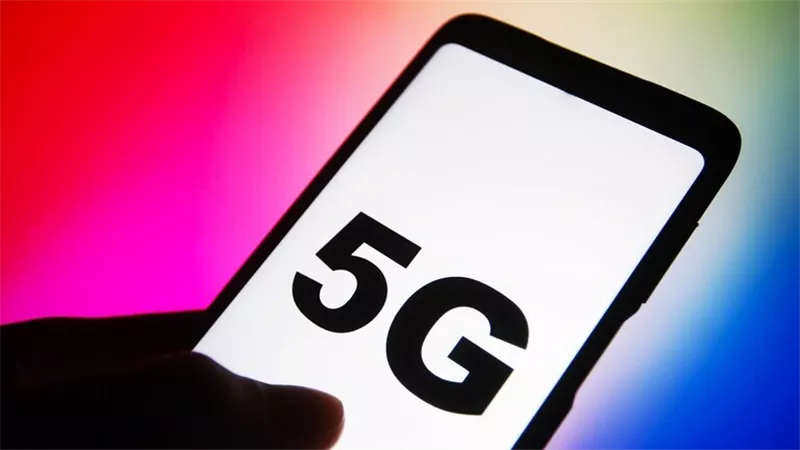 موسكو تستعد لتطوير شبكة أبراج 5G