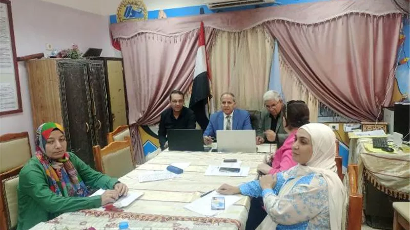 وكيل تعليم كفر الشيخ يتفقد امتحانات الدبلومات الفنية بـ 66 لجنة