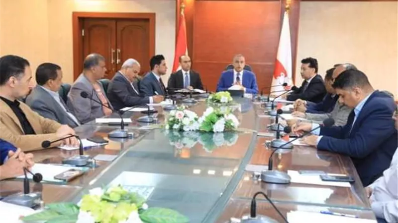محافظ سوهاج يترأس اجتماع مجلس إدارة الهيئة الإقليمية لسياحة