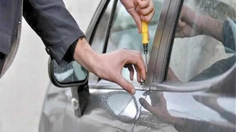 5 أخطاء شائعة تعرض سيارتك للسرقة