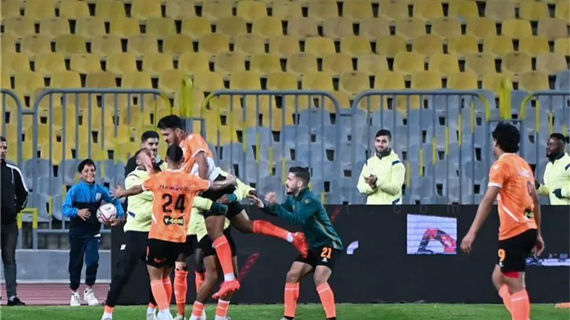 محمود حمادة يقود فاركو للفوز على سموحة في الوقت القاتل بالدورى
