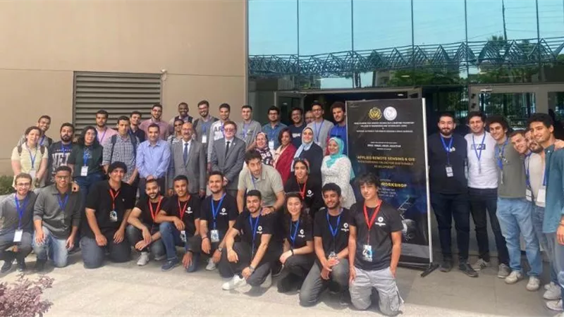 التعليم العالي: إطلاق أقمار كانسات تعليمية