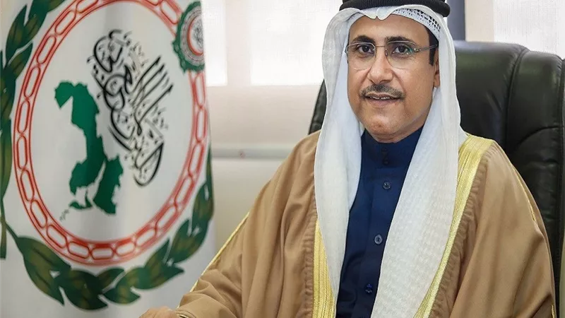 العسومي يدعو إلى بنية تشريعية قوية لتعزيز القدرات الرقمية