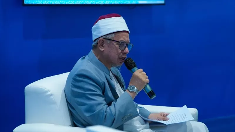 البكري يستعرض تجربة حكماء المسلمين في تعزيز التعايش الإنساني
