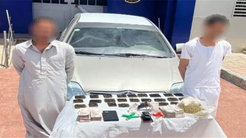 ضبط شخصين بـ ذخائر ومخدرات بالإسماعيلية