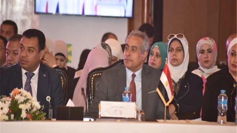 برقية من أطراف العمل الثلاثة العرب إلى الرئيس السيسي
