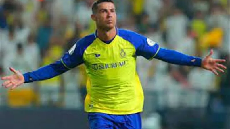 رونالدو يقترب من العودة للدورى الانجليزى.. تفاصيل