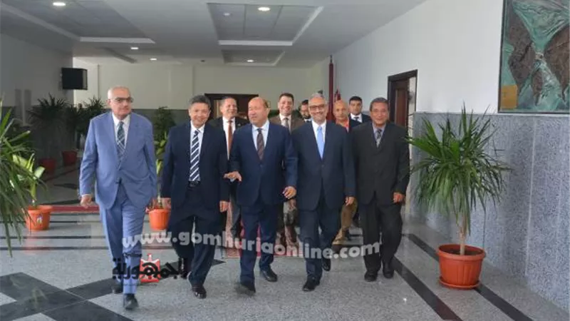 رئيس جامعة دمياط يستقبل مقيمي جائزةالجامعة الداخليةللتميز الحكومى