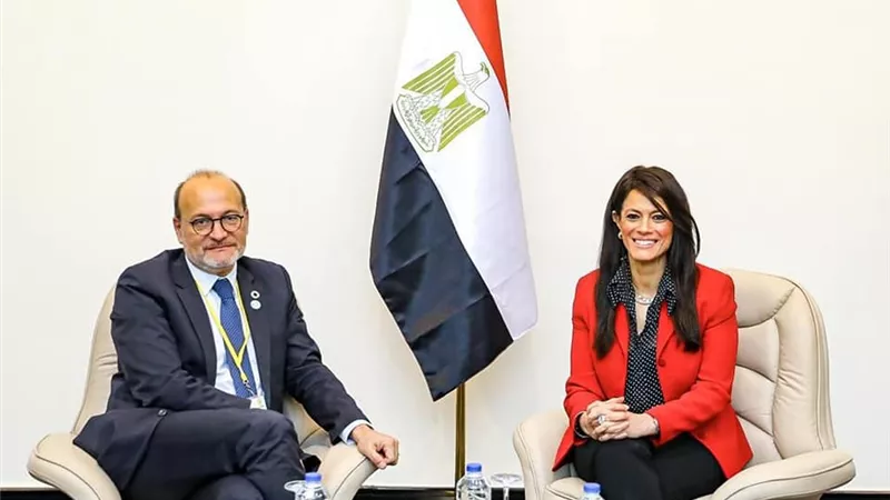 المشاط تلتقي مدير الوكالة الفرنسيةللتنميةلمناقشةالتعاون الإنمائي