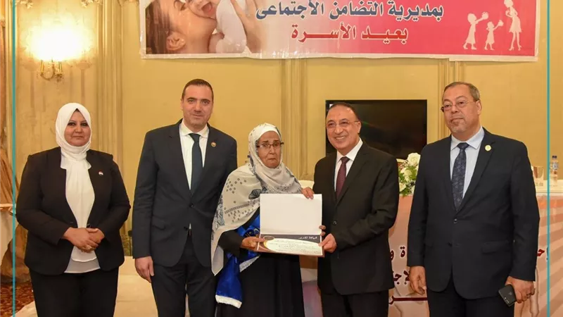 الأم هى الأمن والأمان والحياة والاستقرا رفى احتفالية التضامن