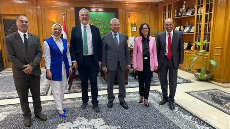 برقية شكر من سفارة كولومبيا لرئيس جامعة المنيا