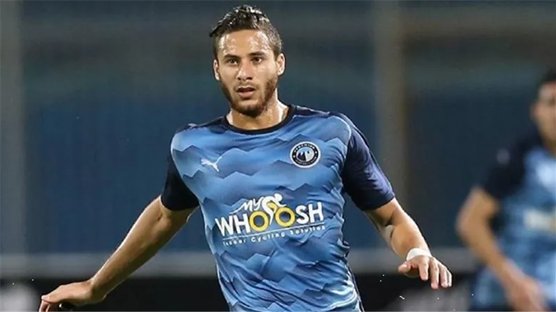 الزمالك يكشف حقيقة التعاقد مع رمضان صبحى فى الانتقالات الصيفية