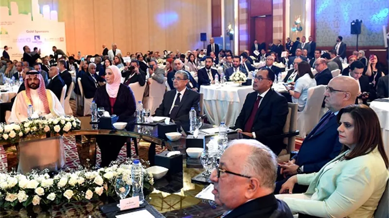 رئيس الوزراء يشهد افتتاح ملتقى 