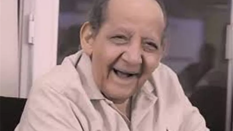 جورج سيدهم تزوج بعد الخمسين من عمره .. ولم يرزق بالأبناء