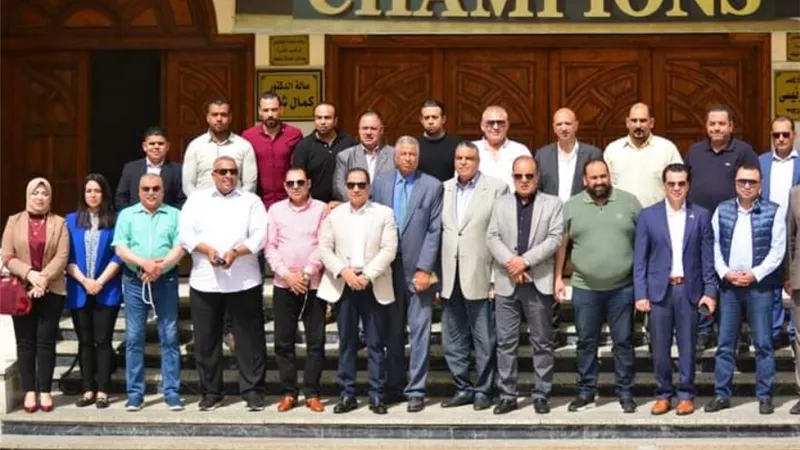 لبحث عودة مصيلحى..أعضاء النواب و الشيوخ يجتمعون بنادى الاتحاد