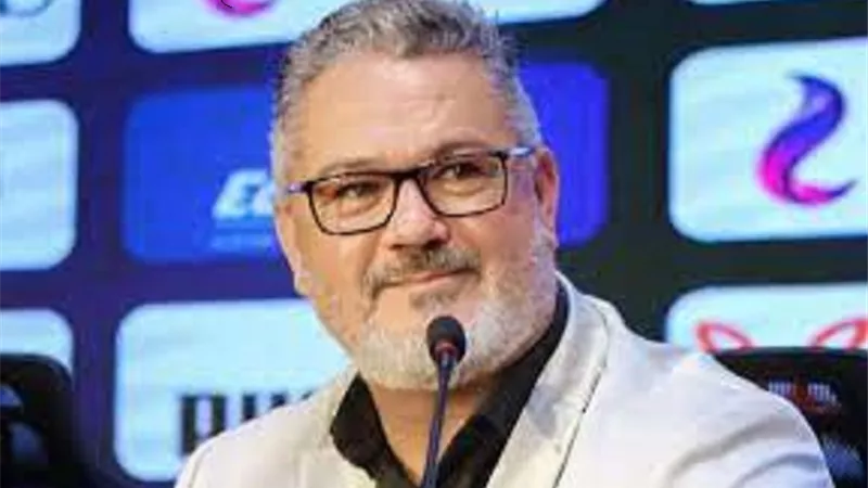 ميكالى يعيد حساباته قبل انطلاق أمم أفريقيا بسبب حارس الأهلي