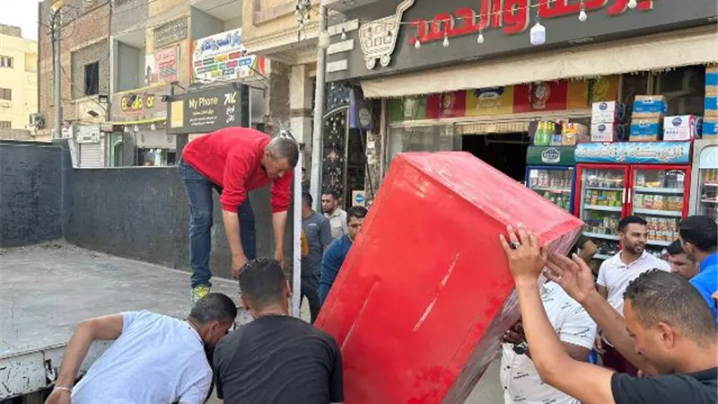 رفع ٥٢٠ اشغال بالهرم في حملة مكبرة