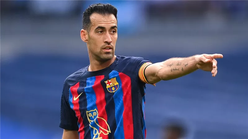 برشلونة يحتاج 60 مليون يورو للتعاقد مع خليفة بوسكيتس