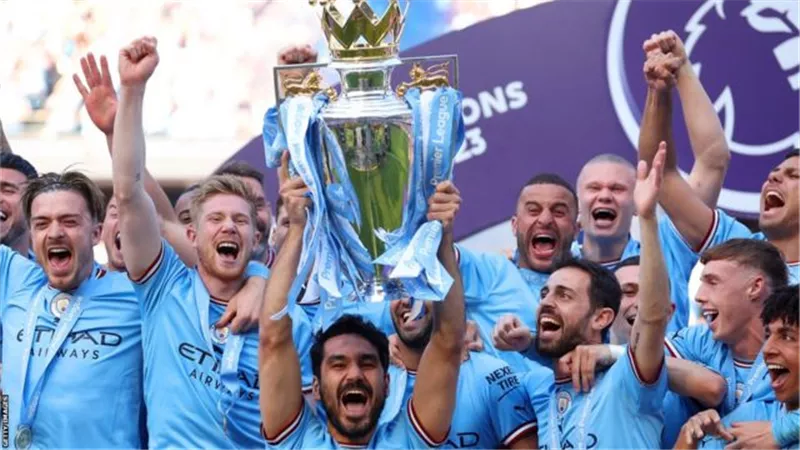 مان سيتى يتوج بطلاً.. ترتيب الدورى الإنجليزى بعد نهايته رسمياً