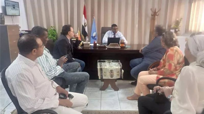 حماة الوطن بالبحرالأحمر يقوم بزيارات ميدانية لوكلاء الوزارات
