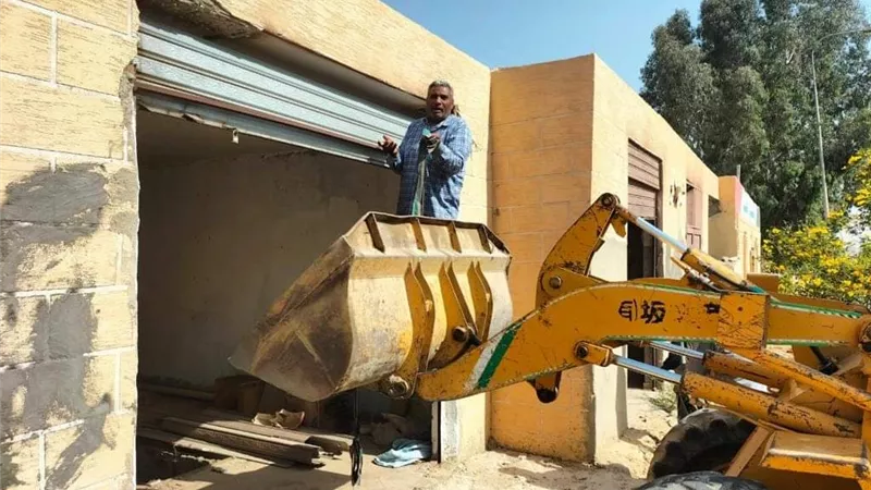 جهاز مدينة العبور ينفذ حملة جديدة لإزالة الإشغالات