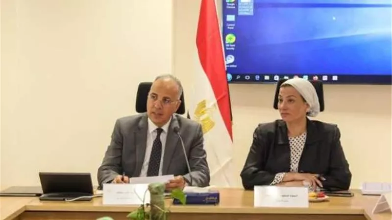جهود وطنية لحماية الشواطئ ووقف الصرف الصناعى على نهر النيل