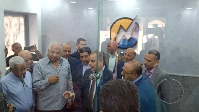 كهرباء أسيوط تفتتح مركز جديد للشحن المطور بمبنى هندسة شرق .