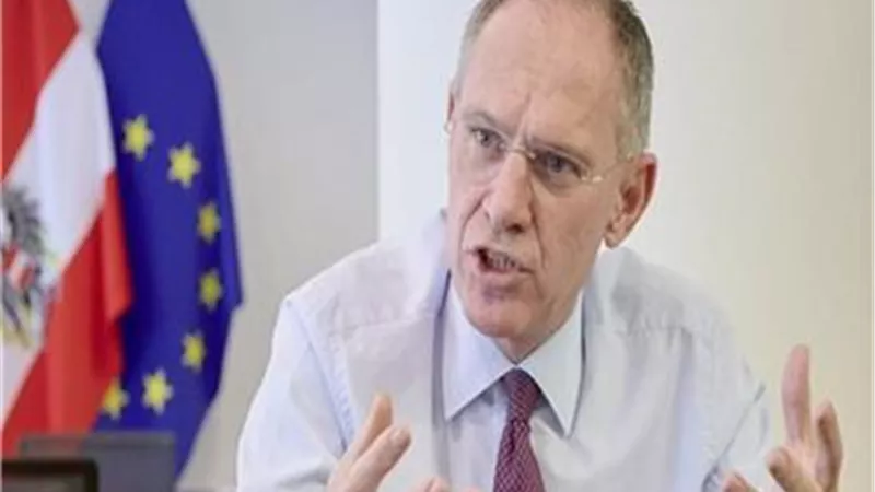 وزير الداخلية النمساوي:هناك حاجة ماسة لإصلاح نظام اللجوء الأوروبي