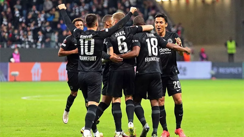 ميلان يحسم صفقة جديدة من الدوري الألماني