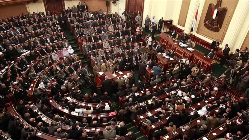 رئيس خطة النواب يستعرض تعديلات الضريبة على الدخل
