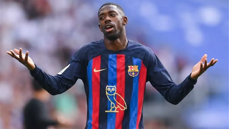 ديمبلي يحسم موقفه من الرحيل عن برشلونة إلى باريس سان جيرمان