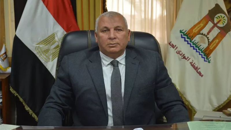 محافظ الوادي الجديد يعتمد نتيجة اَخر العام للشهادة الإعدادية
