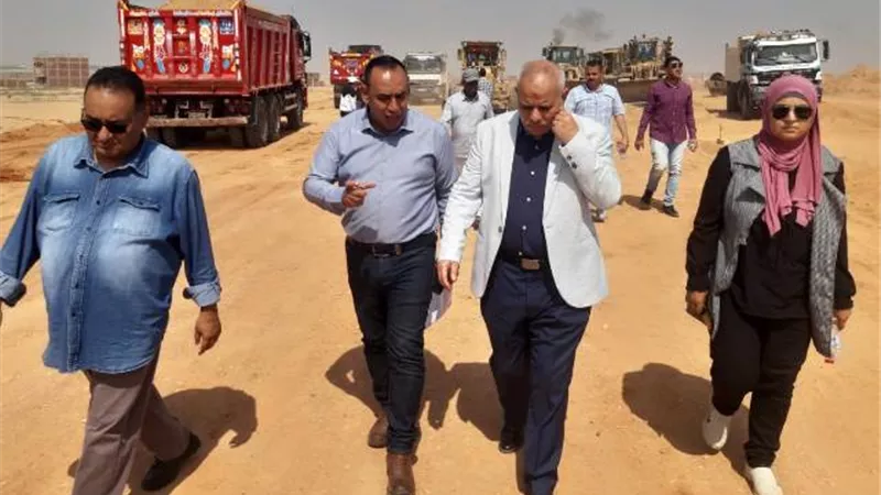 سر زيارة قيادات هيئة المجتمعات العمرانية للرابية فى الشروق.. صور