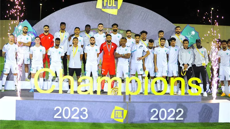 سبب رفض لاعبو أهلي جدة الاحتفال بلقب دوري الدرجة الأولى السعودي