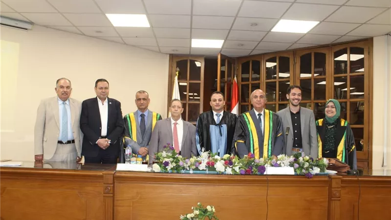 معيد باَداب عين شمس يحصل على الماجستير فى الجغرافيا الزراعية