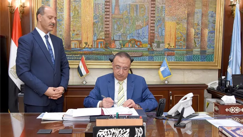 محافظ الإسكندرية يعتمد نتيجة الشهادة الإعدادية بنسبة نجاح 83.9 %