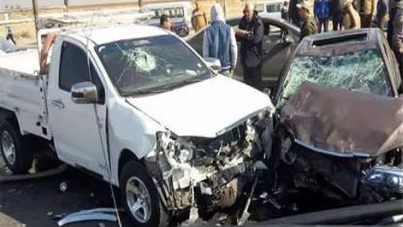 إصابة 3 في تصادم سيارة ملاكي وربع نقل بالشرقية
