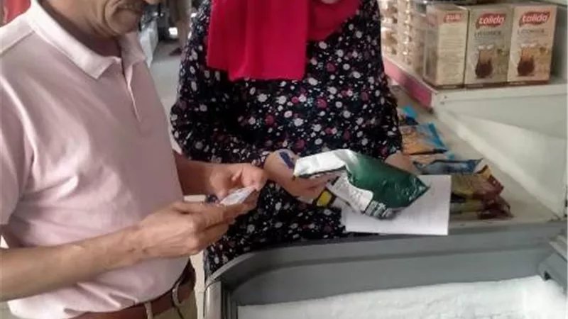 محافظ الدقهلية يحيل 61 مخالفه تموينية للنيابة